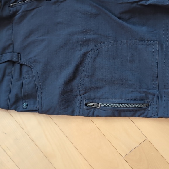 Prana hiking shorts - Picture 3 of 5
